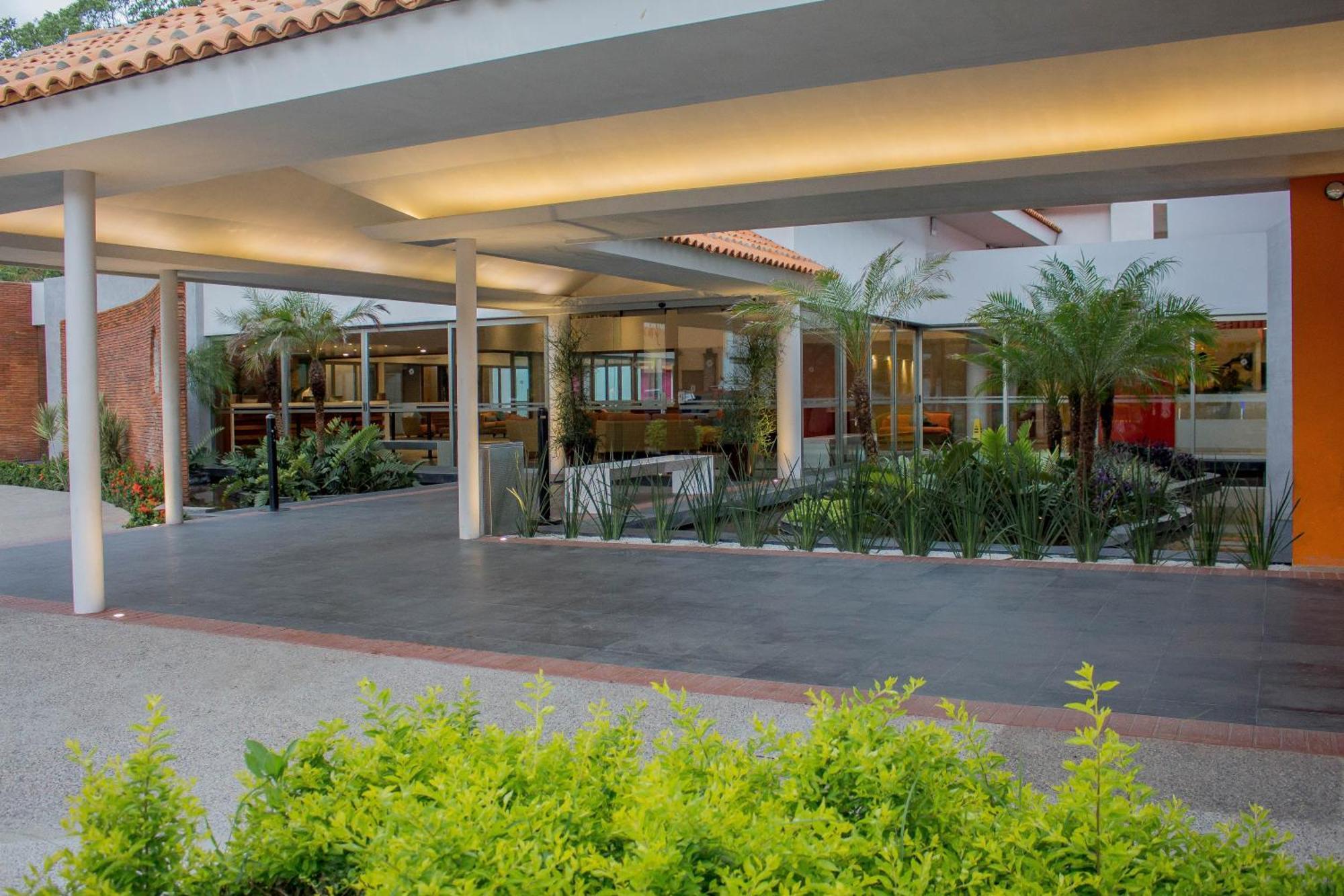 Plaza Pelicanos Club Beach Resort All Inclusive Puerto Vallarta Luaran gambar